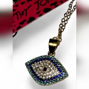 blue white" evil eye" necklace adjustable length cute ! Trendy